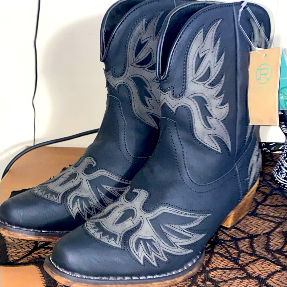 Roper Cowgirl Boots